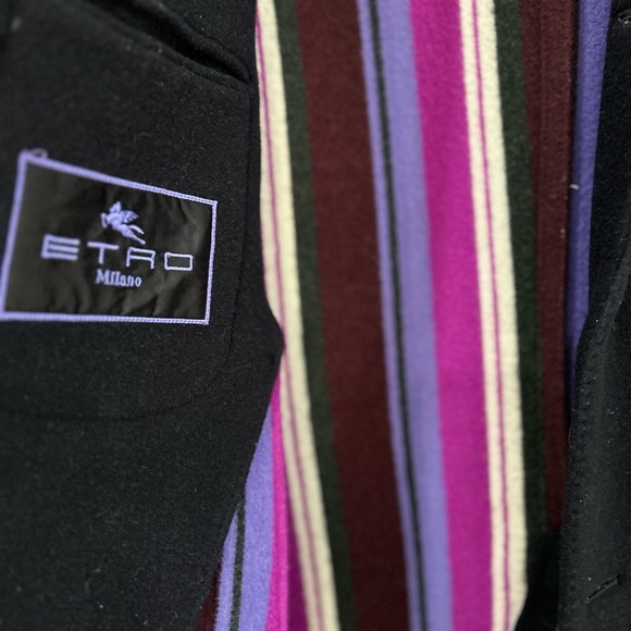 Beautiful Chic Etro coat for men. Fits small/medium. - Picture 5 of 8